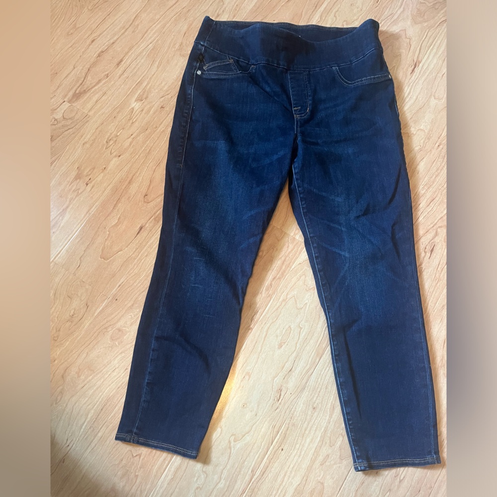 Rock and republic slimming jean capris